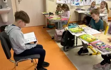 Starsi czytają młodszym (4)