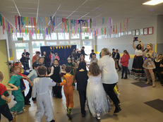 Bal karnawałowy klas I-III 