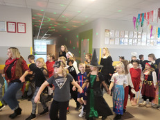 Bal karnawałowy klas I-III 
