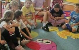 Trzecioklasiści czytają (2)
