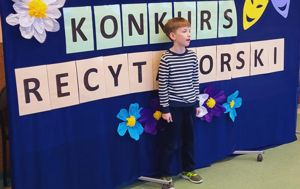 Zdjęcie do Szkolny Konkurs Recytatorski