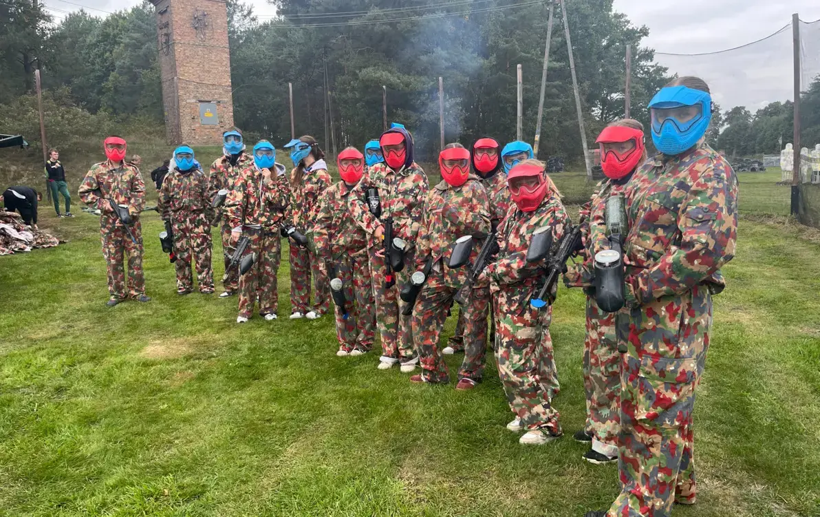 Zdjęcie do Paintball &oacute;smoklasist&oacute;w
